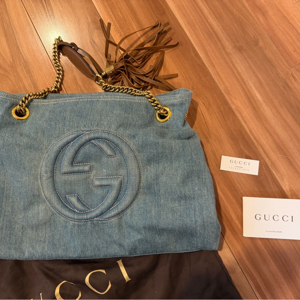 Gucci Blue Denim Shoulder Bag with Gold Chains - Authentic - Picture 4 of 9